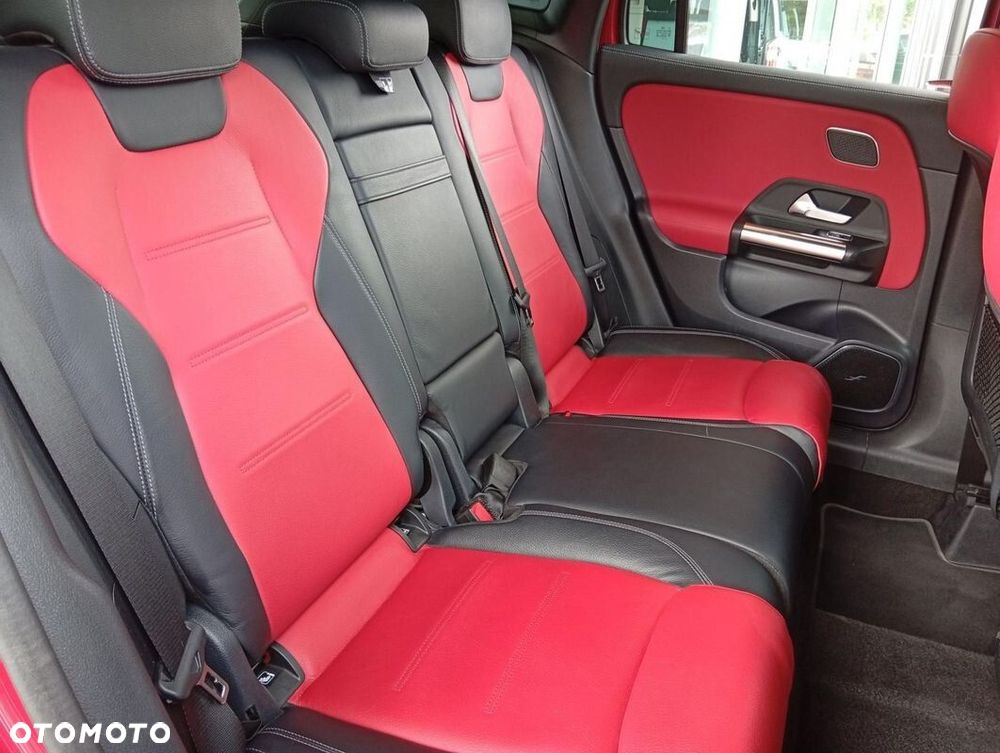Mercedes-Benz GLA AMG 35 mHEV 4-Matic 8G-DCT - 27