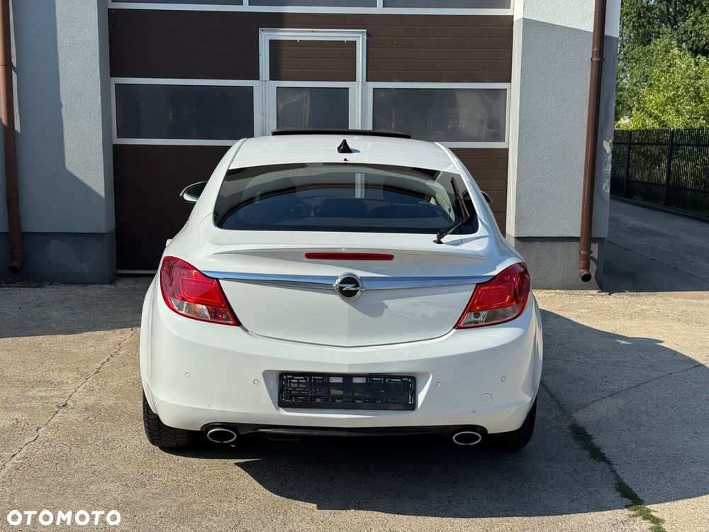 Opel Insignia 2.0 Turbo 4x4 - 9