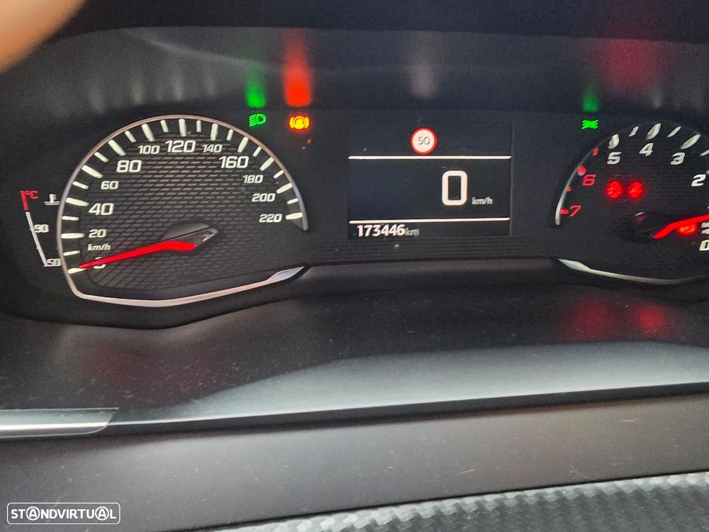 Peugeot 2008 1.2 PureTech Allure Pack - 10