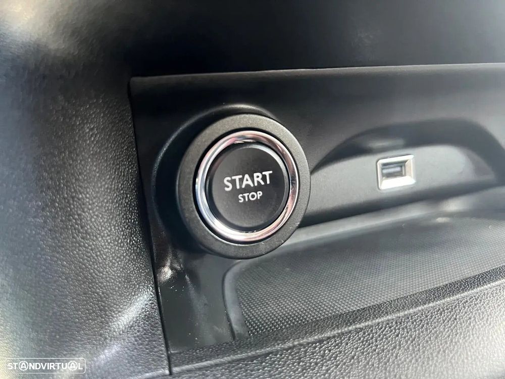 Citroën C4 Cactus - 27