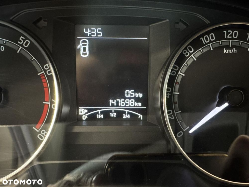 Skoda Fabia - 15