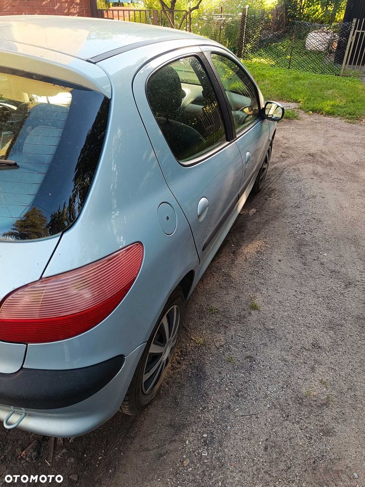 Peugeot 206 - 4