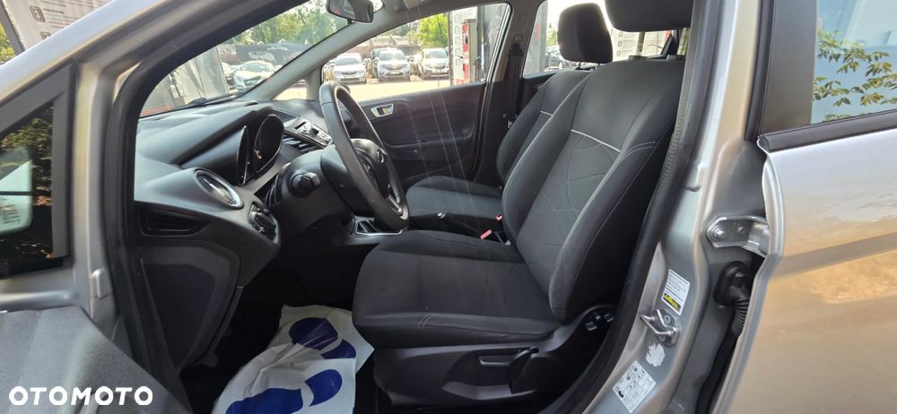 Ford Fiesta 1.25 Platinium X - 31