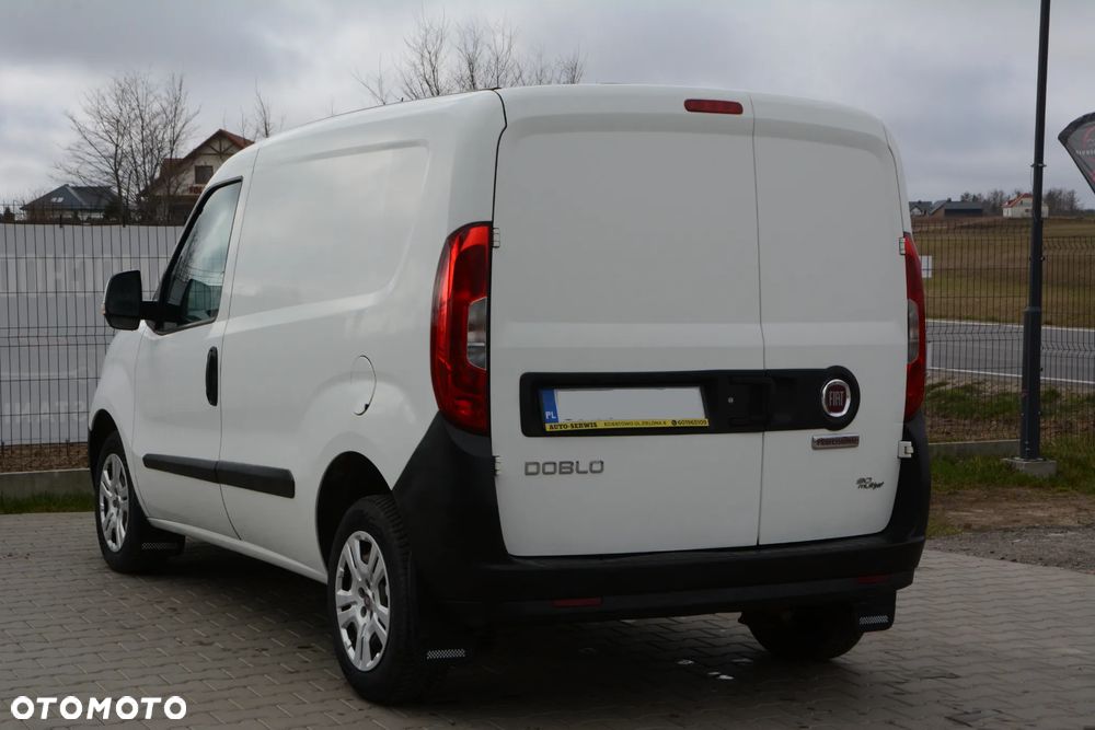 Fiat DOBLO - 10