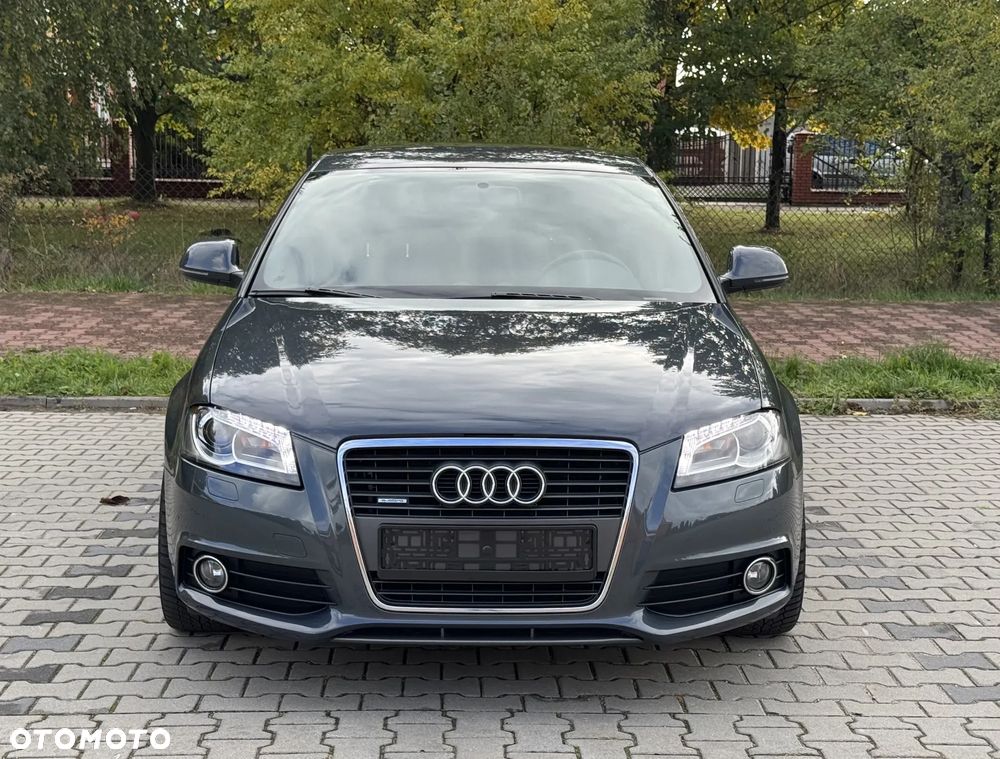 Audi A3 Sportback 2.0 TFSI (DSG) S tronic S line Sportpaket plus - 3