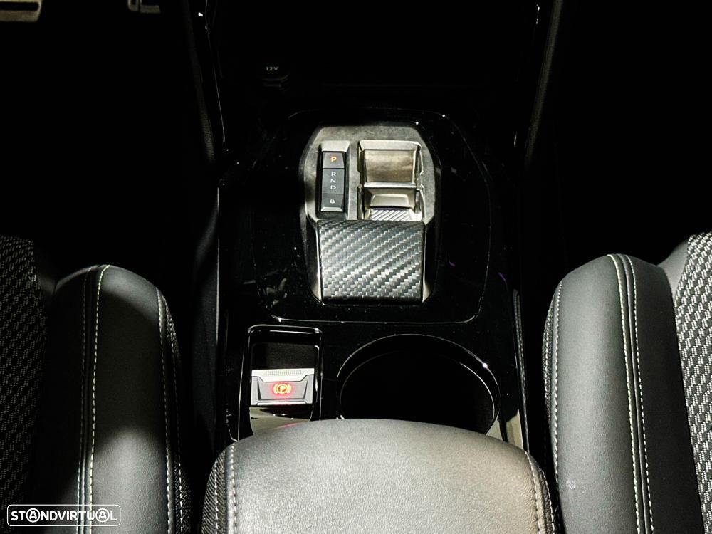 Peugeot e-208 51 kWh GT - 24
