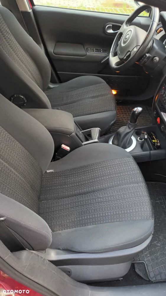 Renault Megane - 10