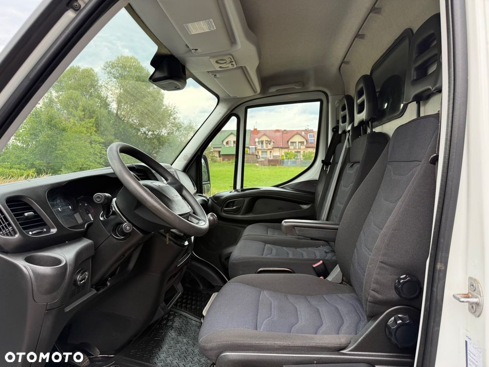 Iveco Daily35S17 - 14