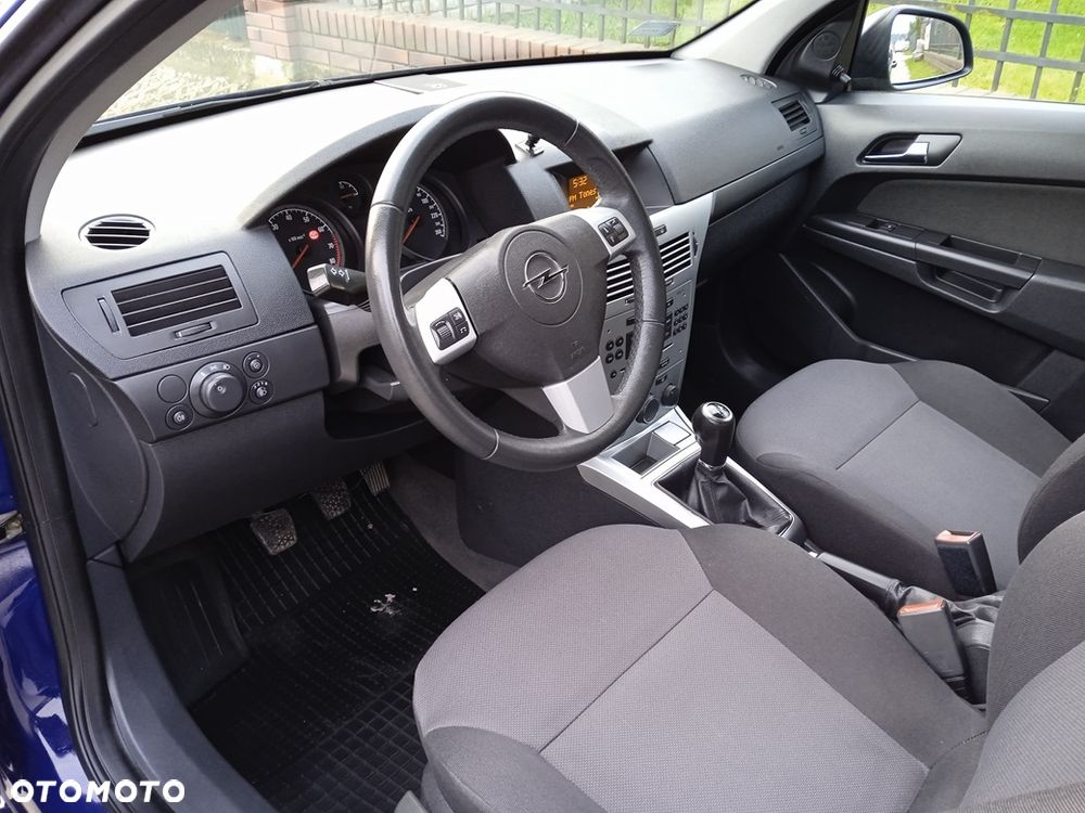 Opel Astra 1.6 Active - 9