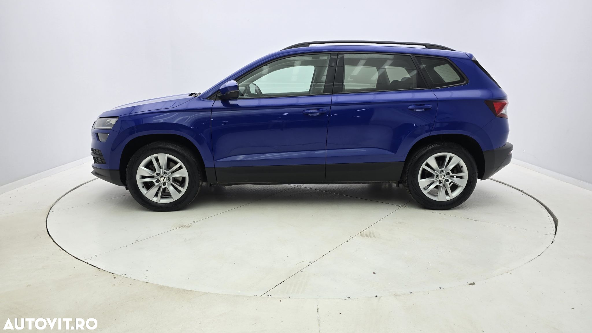 Skoda Karoq 2.0 TDI 4X4 DSG Ambition - 9