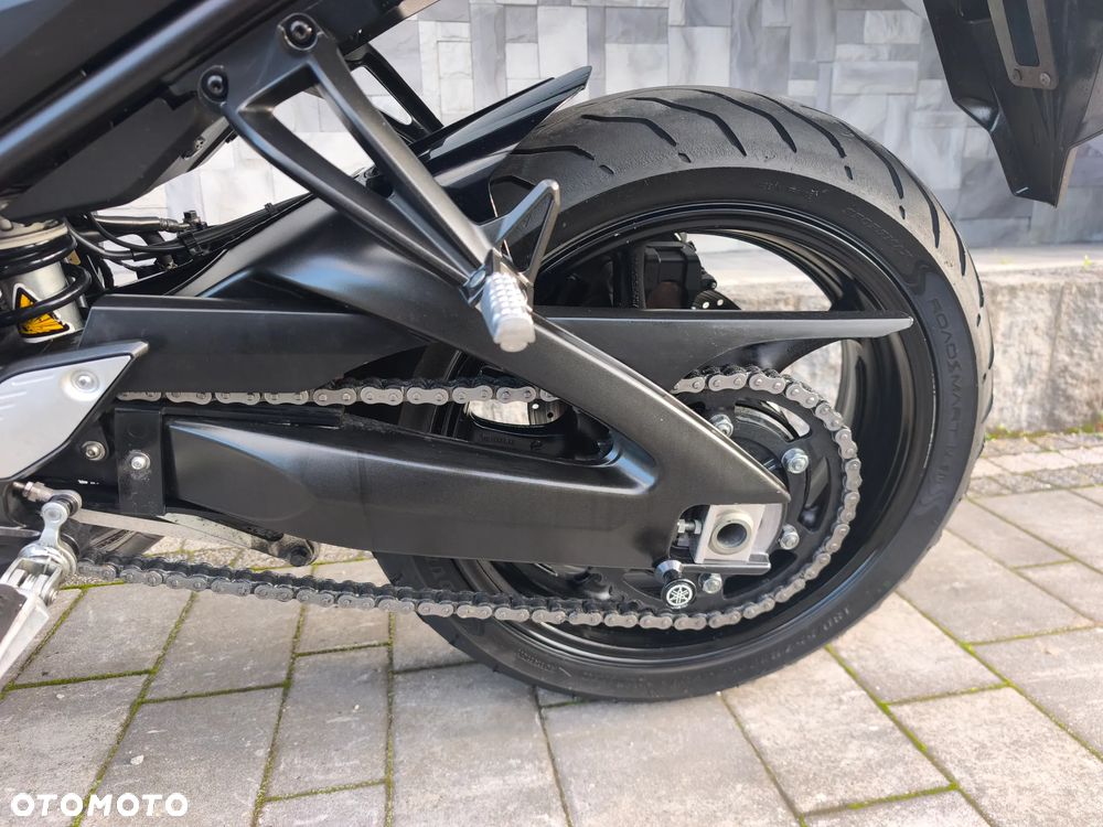 Yamaha FZ8 - 28