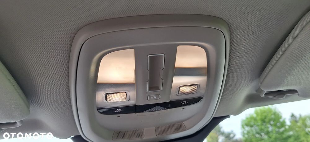 Volvo XC 90 - 17