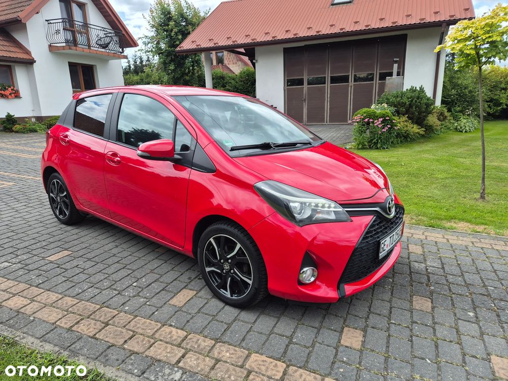 Toyota Yaris 1.33 VVT-i Lounge - 8