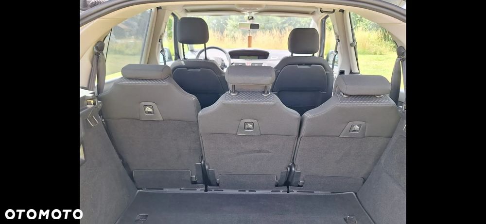 Citroën C4 Picasso 1.6 HDi FAP Confort - 7
