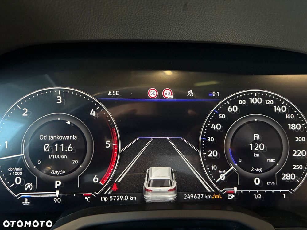 Volkswagen Touareg - 16