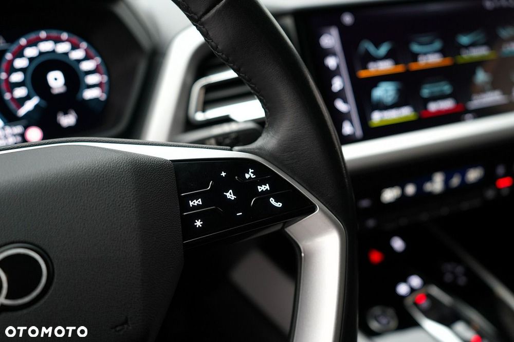 Audi Q4 e-tron - 19