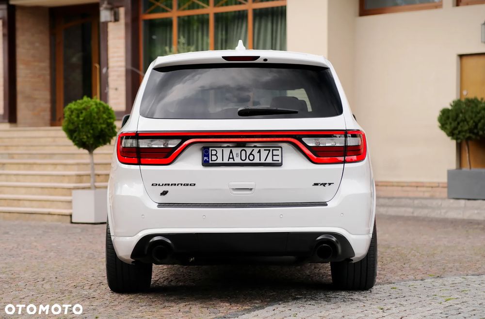 Dodge Durango 6.4 SRT - 13