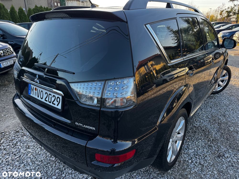 Mitsubishi Outlander 2.0 2WD Invite - 11