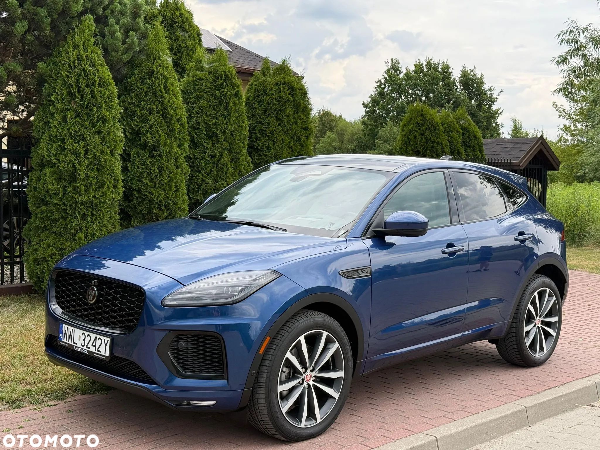 Jaguar E-Pace P300 AWD Sport - 1