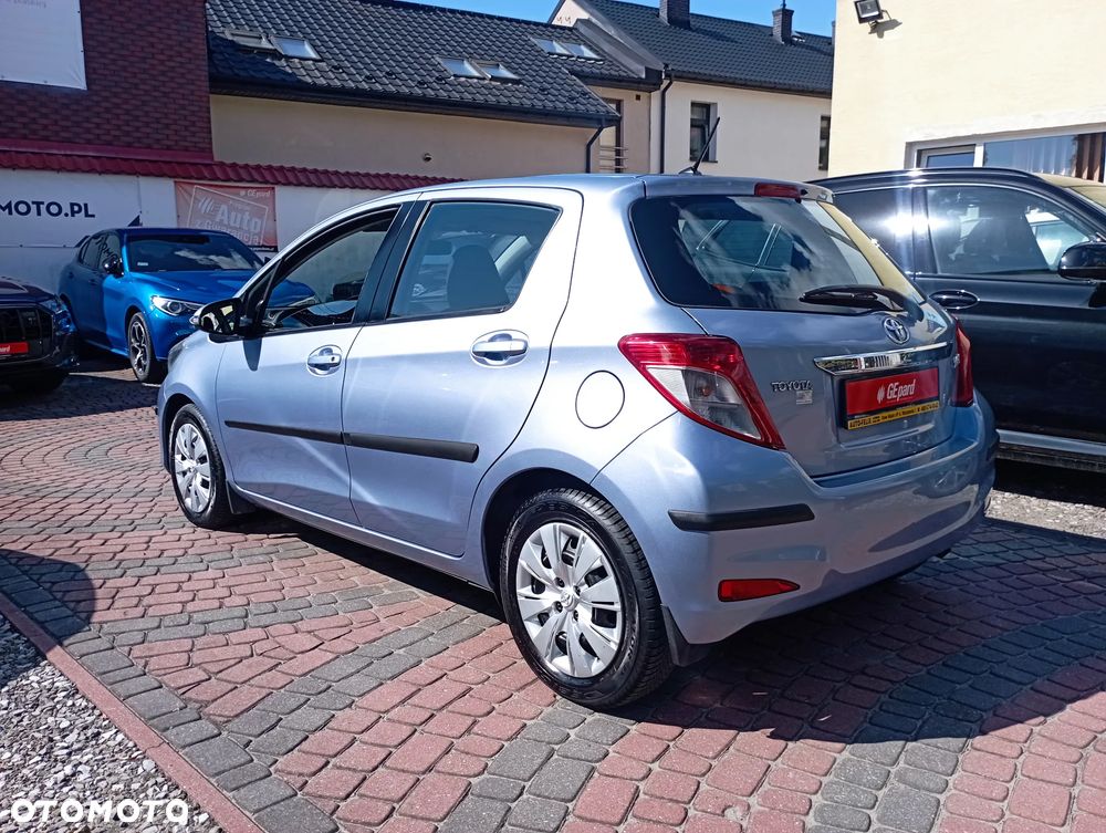 Toyota Yaris 1.0 Life - 6