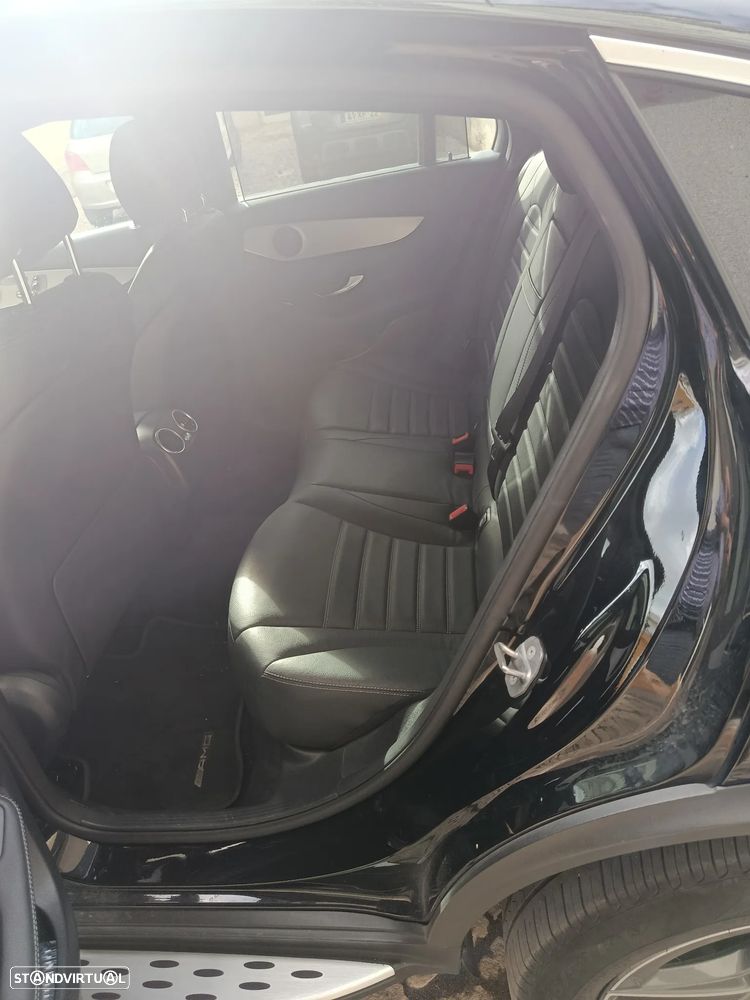 Mercedes-Benz GLC 300 - 13
