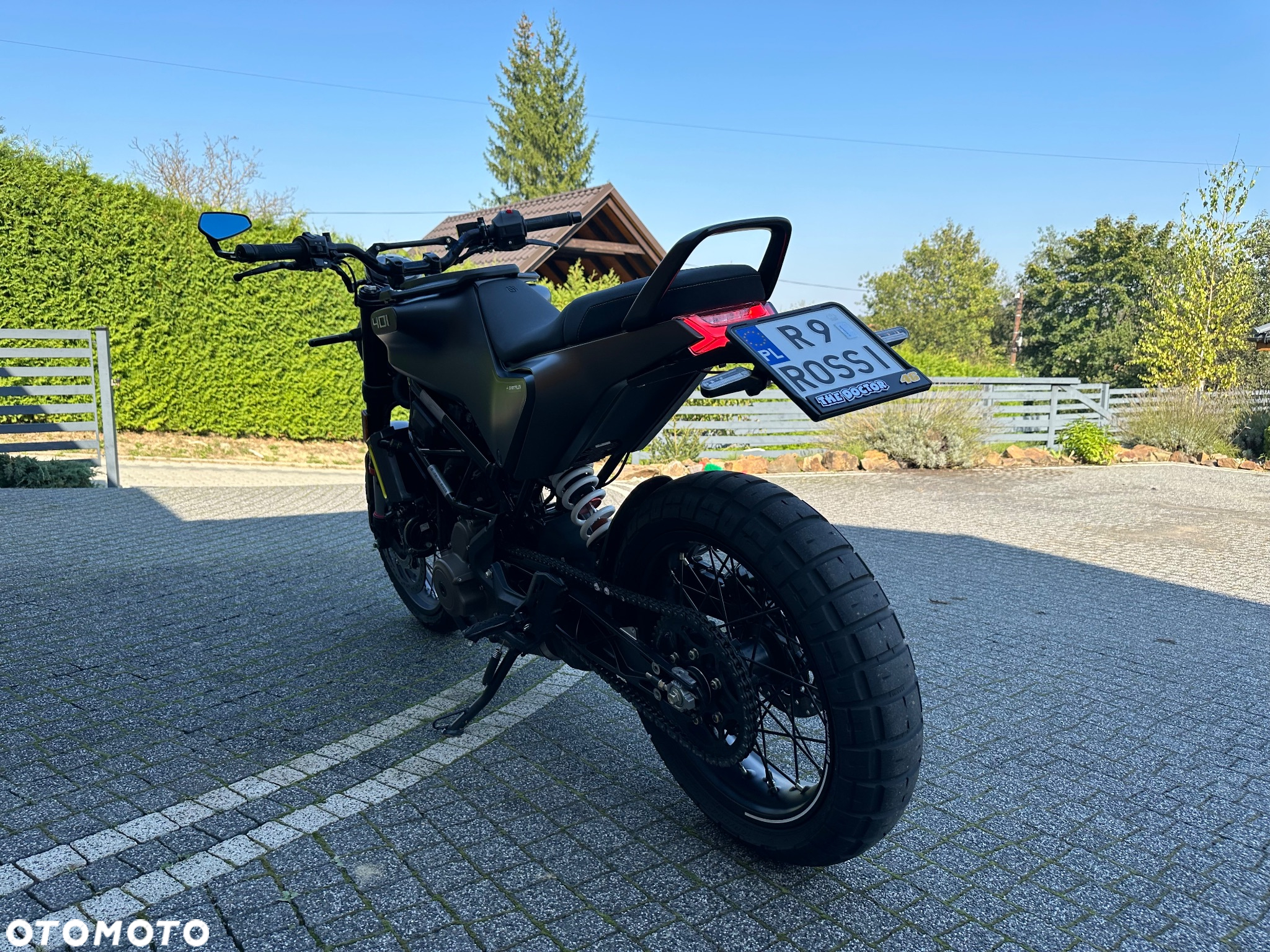 Husqvarna Svartpilen - 7
