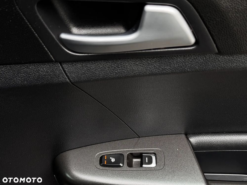 Kia Sportage 1.7 CRDI 2WD ISG Spirit - 18