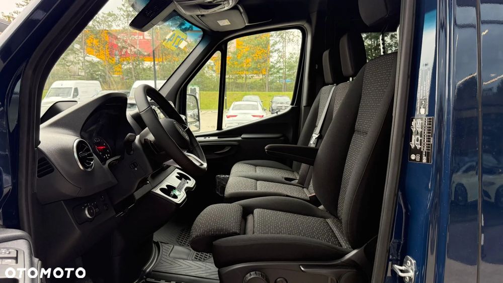 Mercedes-Benz Sprinter 317 CDI - 10