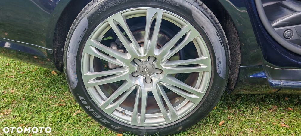 Audi A8 4.2 FSI L Quattro - 10