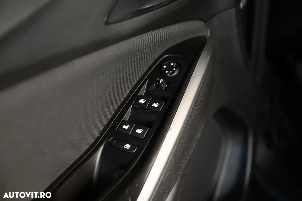 Opel Grandland X 1.2 Turbo START/STOP Innovation - 17