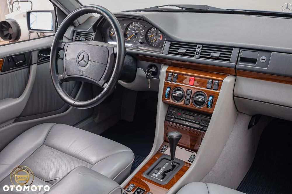 Mercedes-Benz W124 (1984-1993) - 18