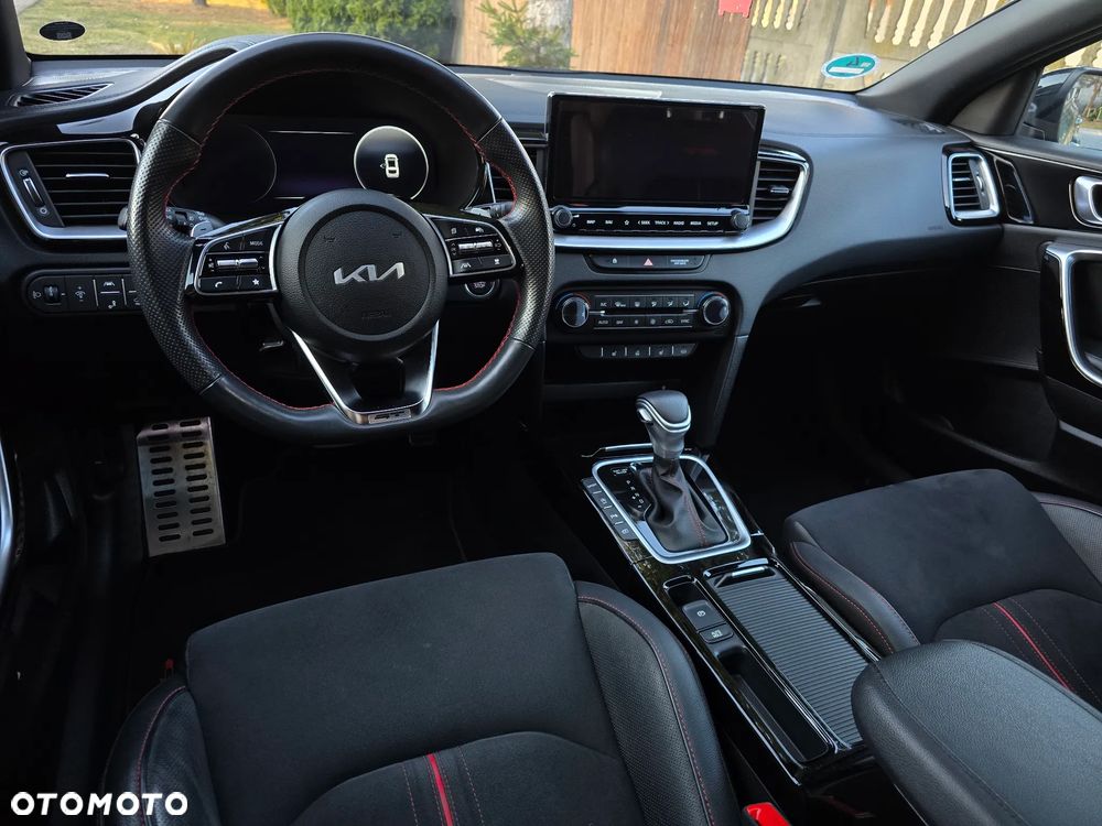 Kia ProCeed 1.6 T-GDI DCT7 OPF GT - 10