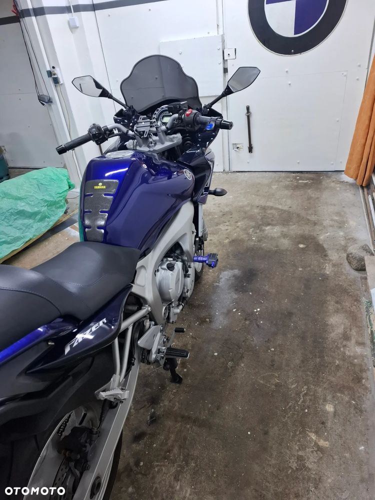 Yamaha FZ6 - 6