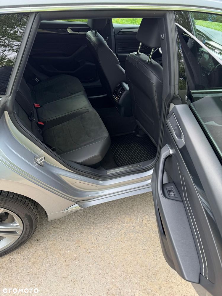 Volkswagen Arteon 2.0 TSI R-Line DSG - 10
