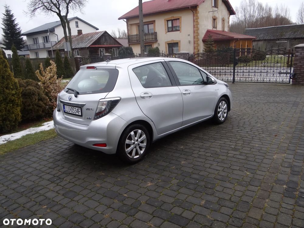 Toyota Yaris - 6