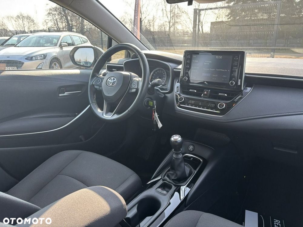 Toyota Corolla - 22
