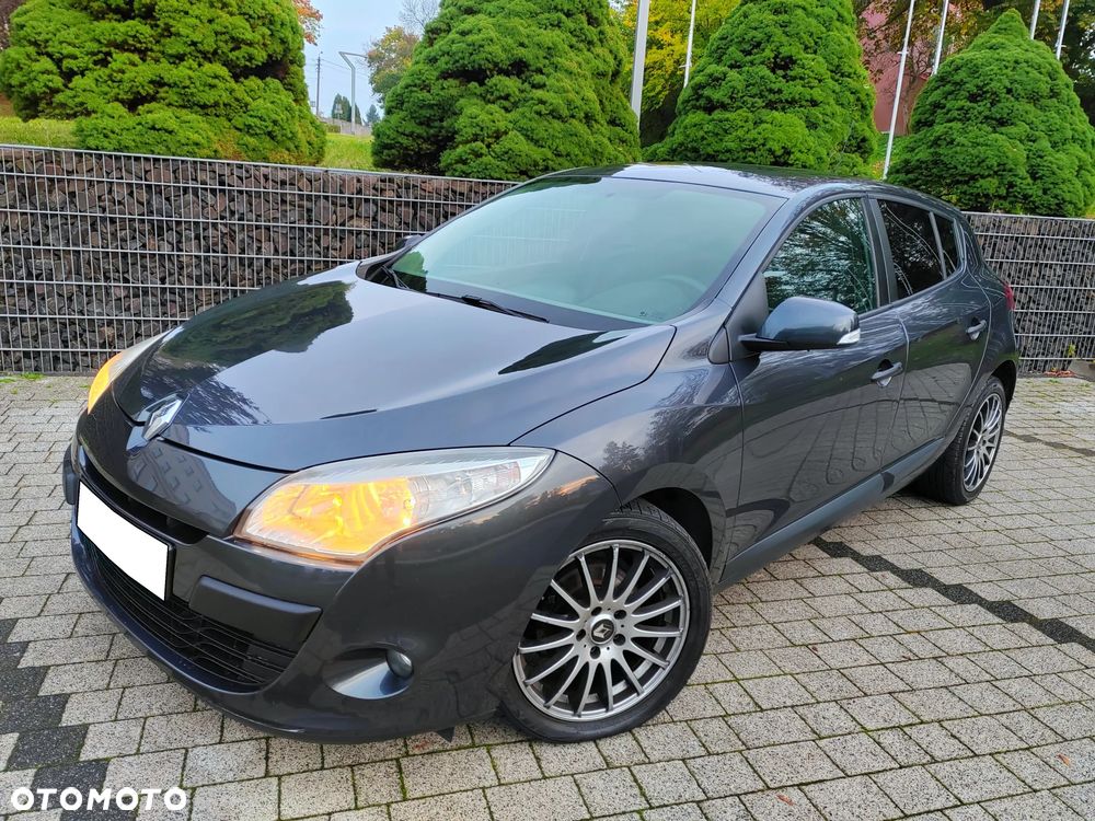 Renault Megane 2011 photo 4