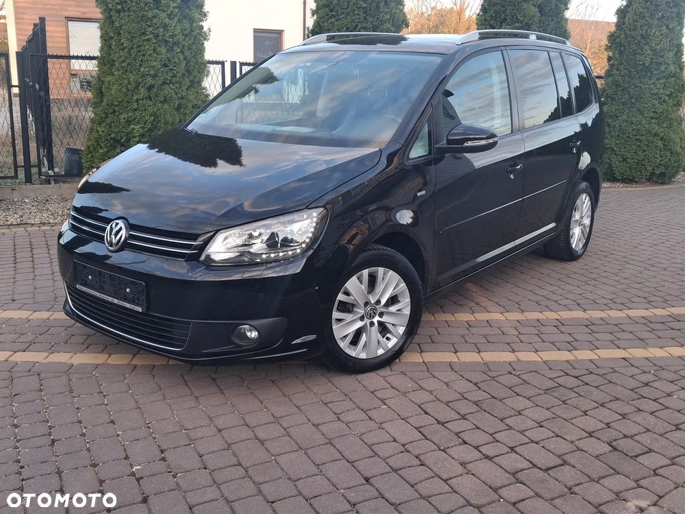 Volkswagen Touran - 1