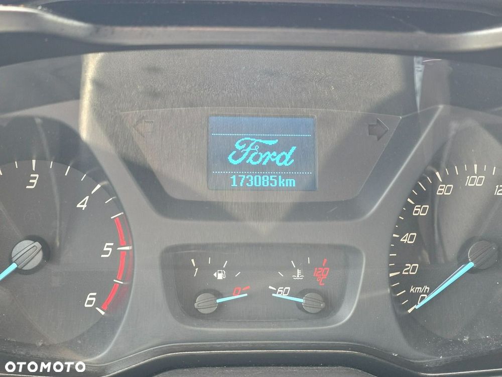 Ford Transit Custom - 10