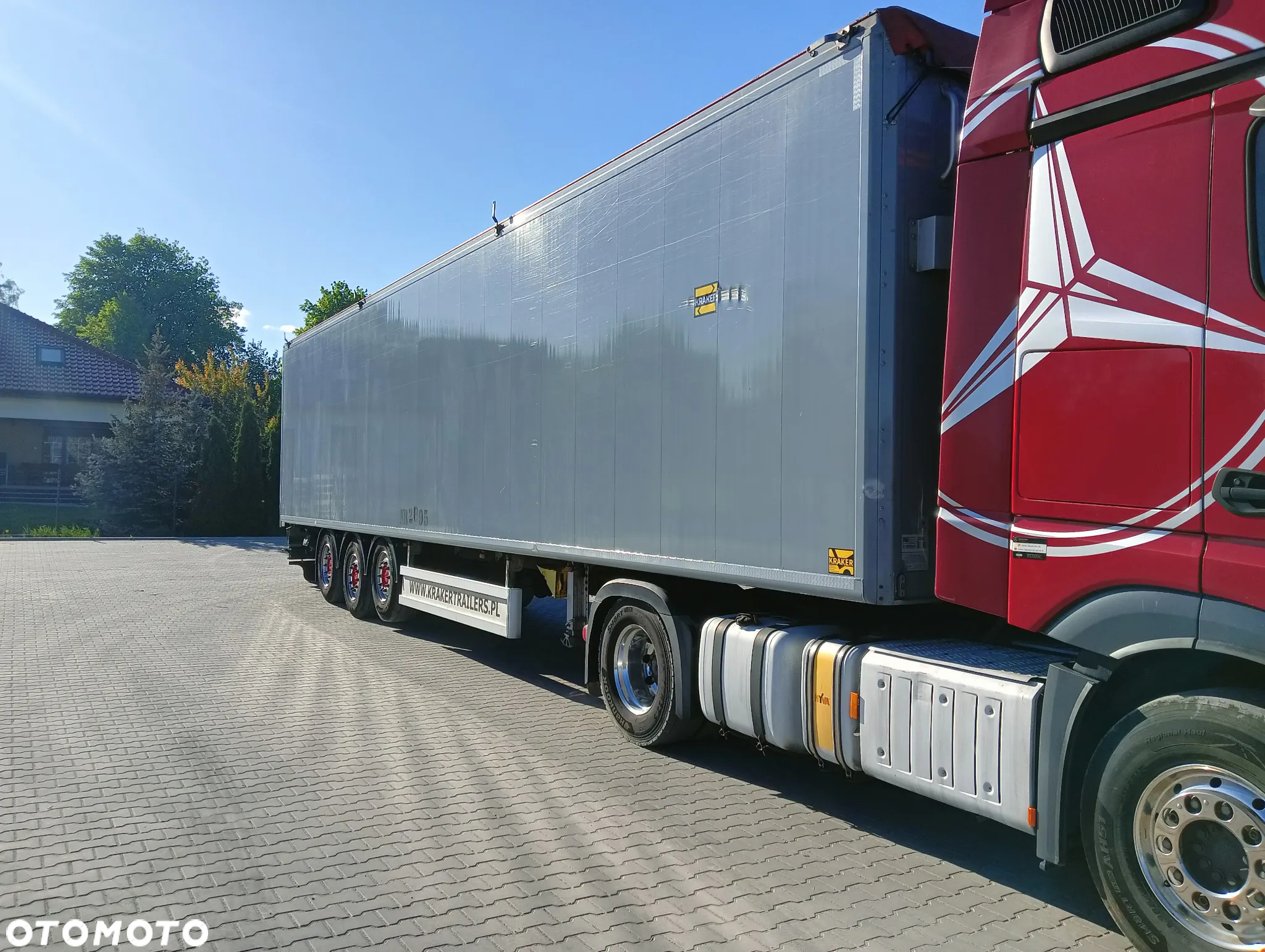 Kraker Ruchoma podłoga 92m³ podłoga 8mm - 3