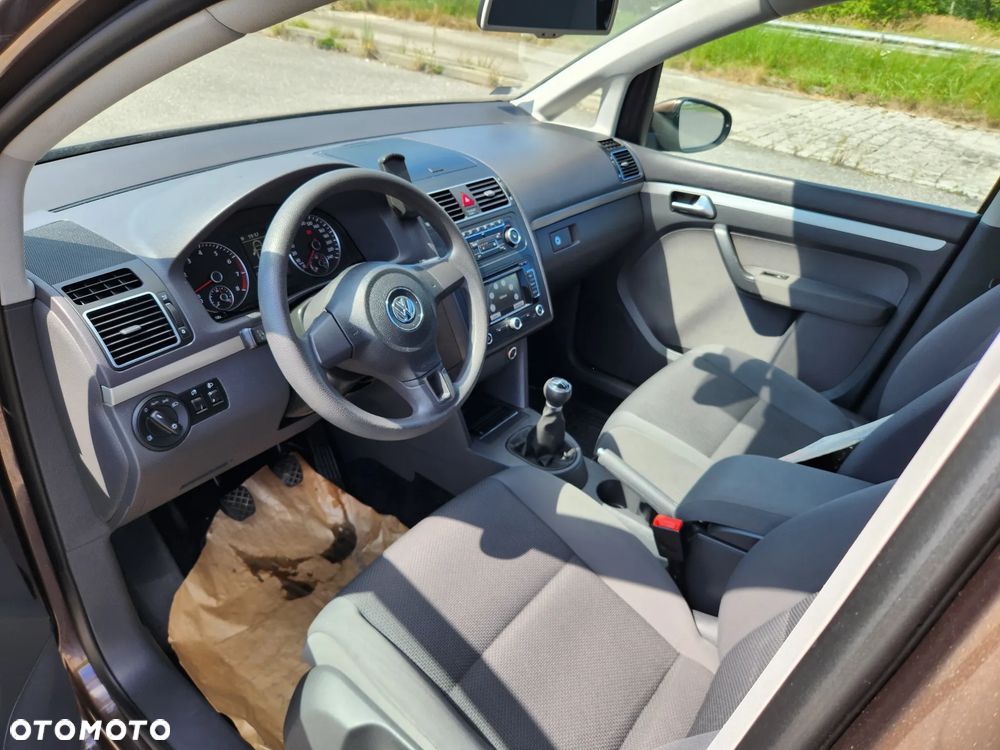 Volkswagen Touran 1.4 TSI Highline - 10