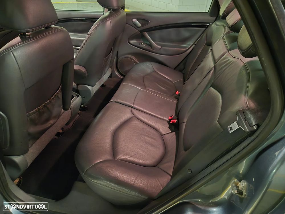 Citroën C5 1.6 HDi Exclusive - 27