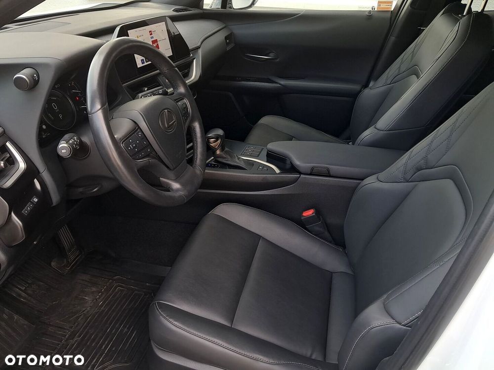 Lexus UX 250h GPF F Sport Design 2WD - 15