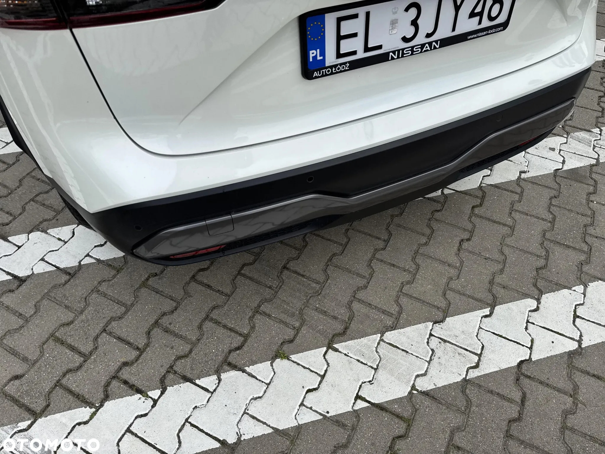 Nissan Qashqai - 25