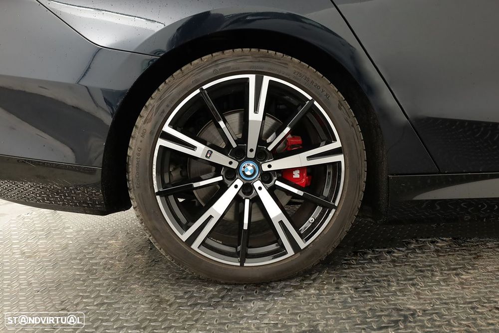 BMW i5 eDrive40 Pack Desportivo M - 5