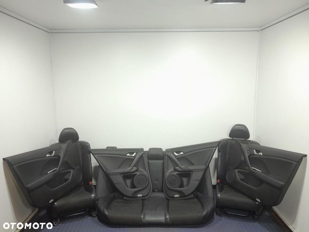 HONDA ACCORD VIII KOMBI FOTELE KANAPA TAPICERKI BOCZKI SKÓRA UK KOMPLET - 1