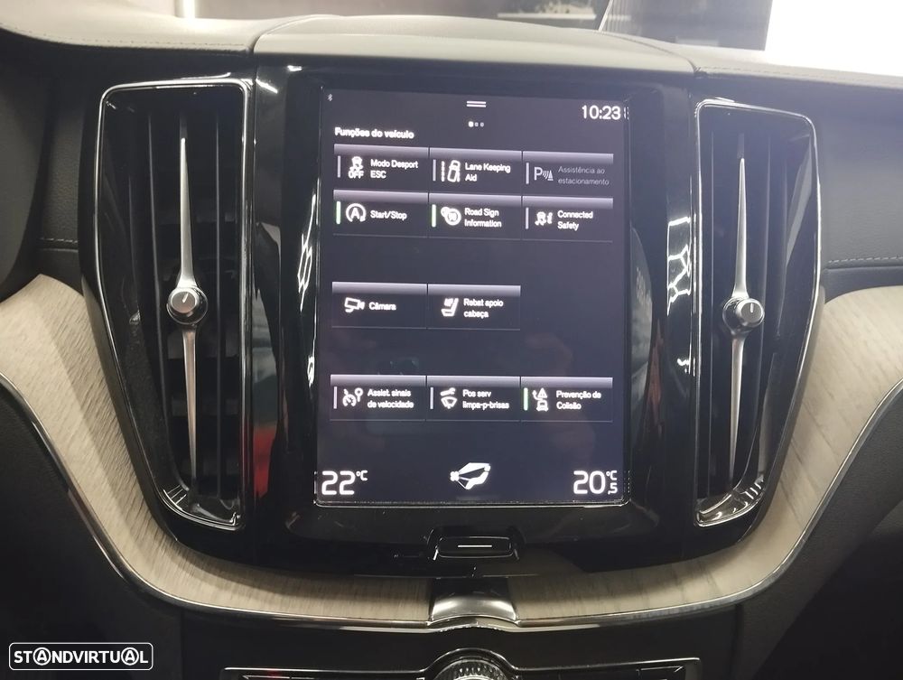 Volvo XC 60 2.0 D4 Inscription Geartronic - 32