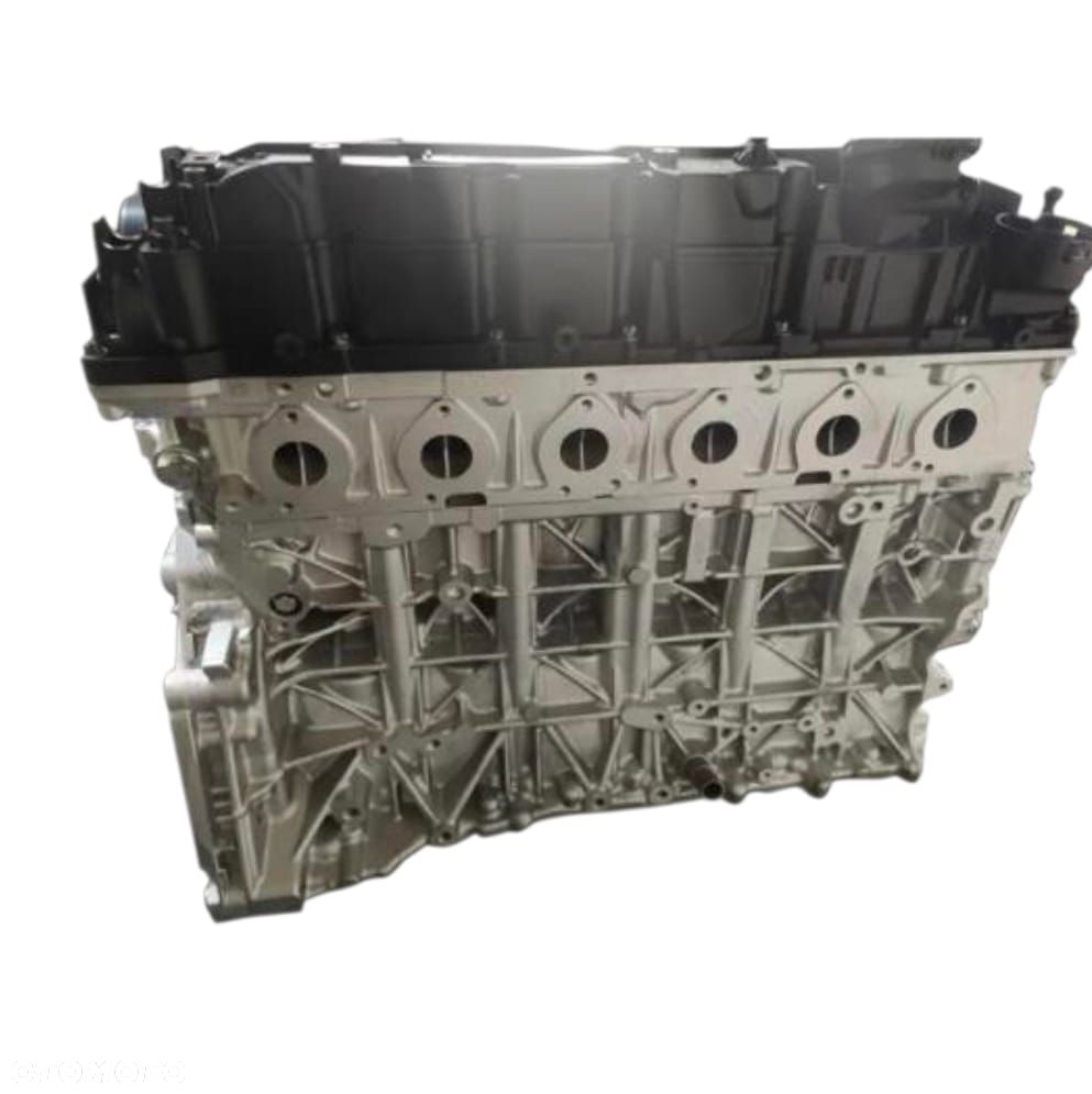 SILNIK BMW F30 F31 F32 F34 F36 330d 430d KOD: N57D30A N57 - NOWY ROK GWARANCJI !! - 2