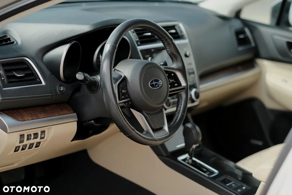 Subaru Outback - 12