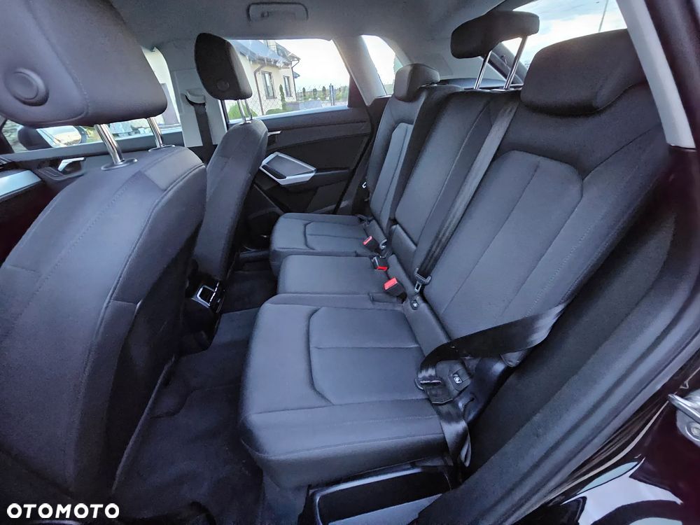 Audi Q3 35 TFSI mHEV S tronic - 16